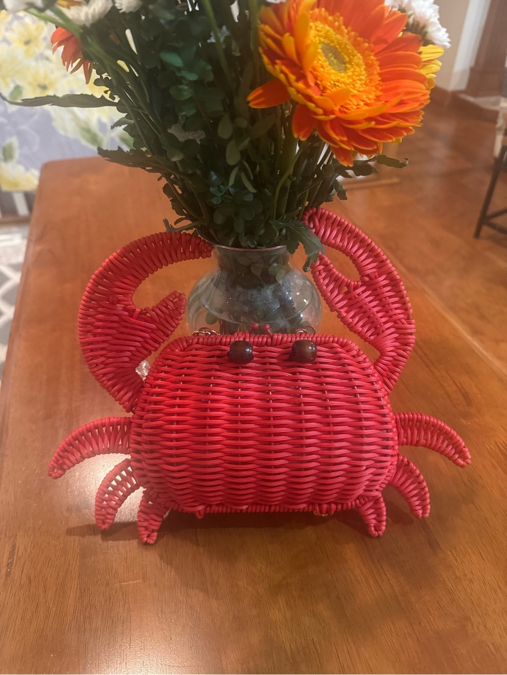 Tommy Bahama VIRAL Crab Red Wicker  Crossbody Bag Beaded Handle & Gold Chain - Picture 9 of 12